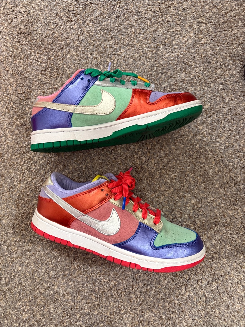 Nike Women Dunk Low SE Sunset Pulse